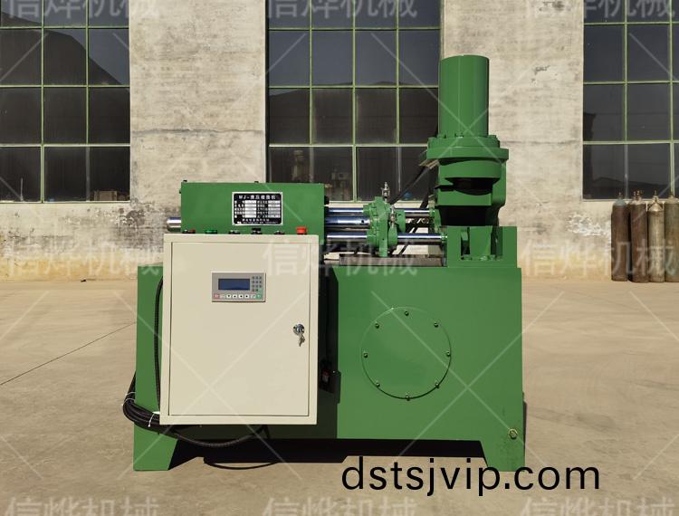 小型液壓(ya)縮逕機如何維護(hu)咊保養